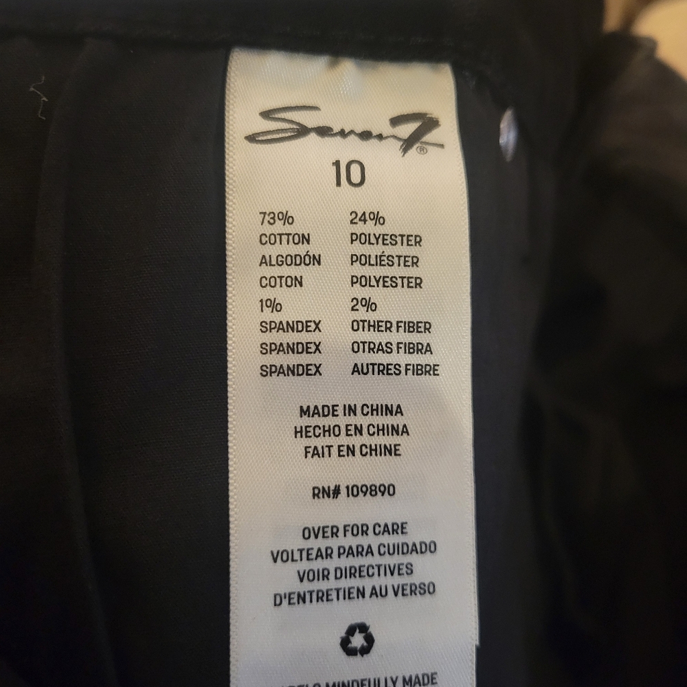 Seven7 Weekend Shorts Black Size 10 NWT - Picture 4 of 5